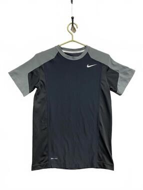 Vintage Y2K Nike Dri-FIT Short Sleeve Athletic Shirt Great Shape Size Large